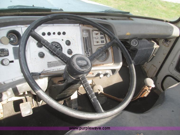 image for item F7150 1973 Ford 902 cab and chassis