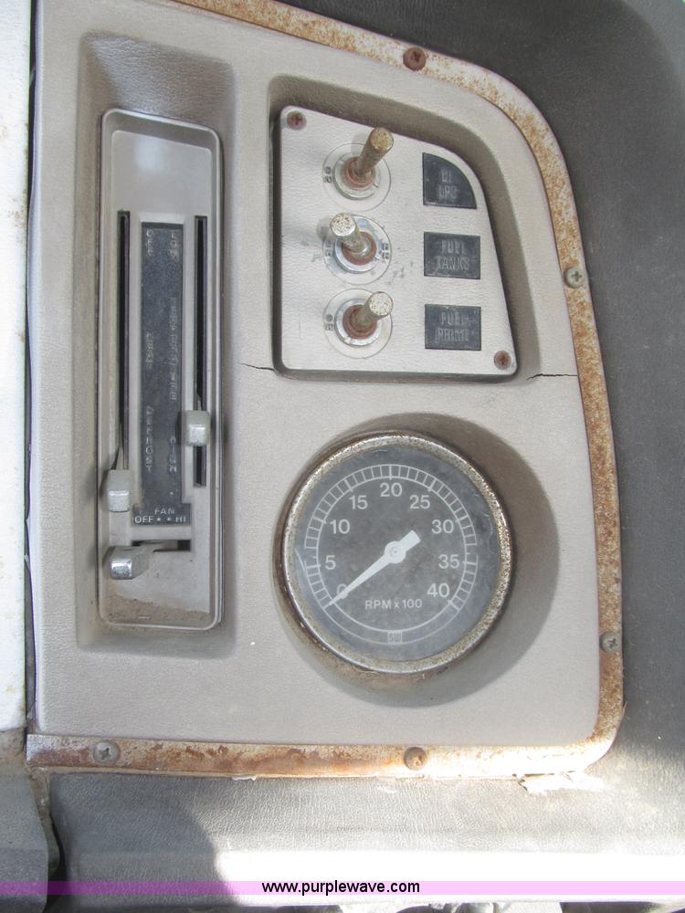 image for item F7150 1973 Ford 902 cab and chassis