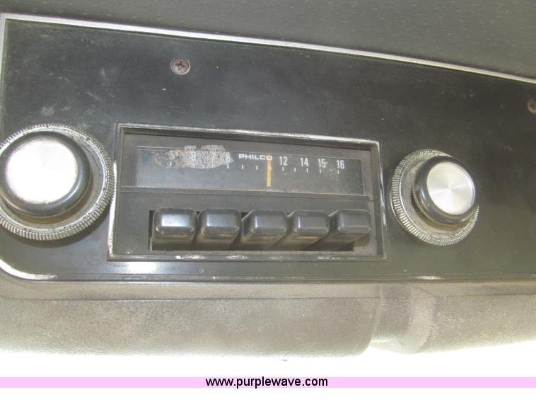 image for item F7150 1973 Ford 902 cab and chassis