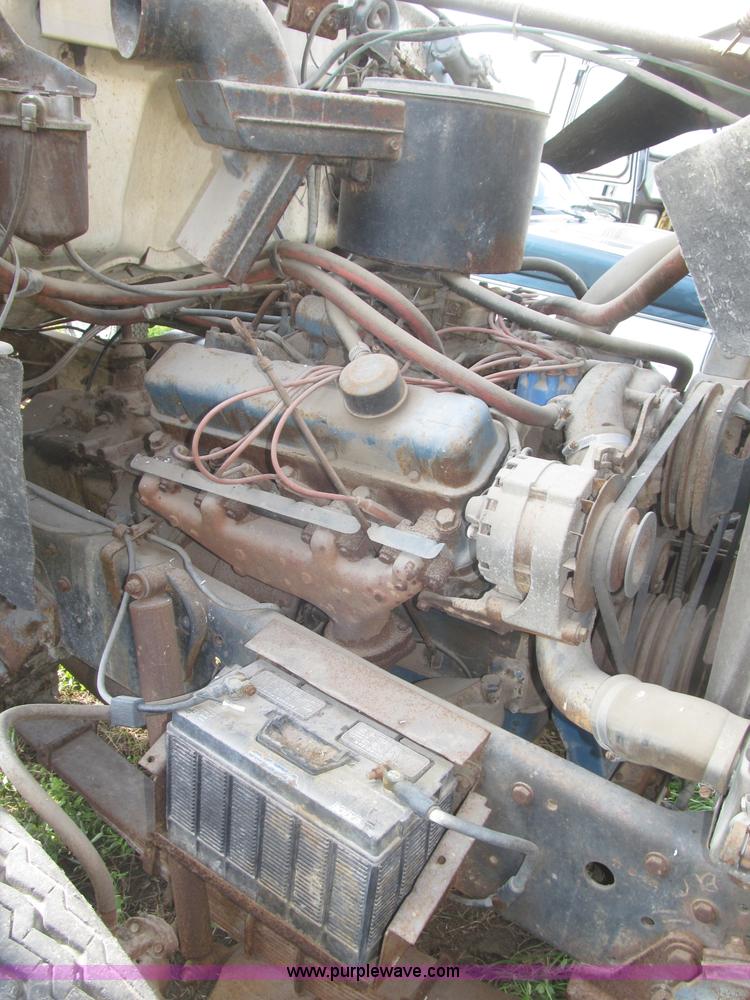 image for item F7150 1973 Ford 902 cab and chassis