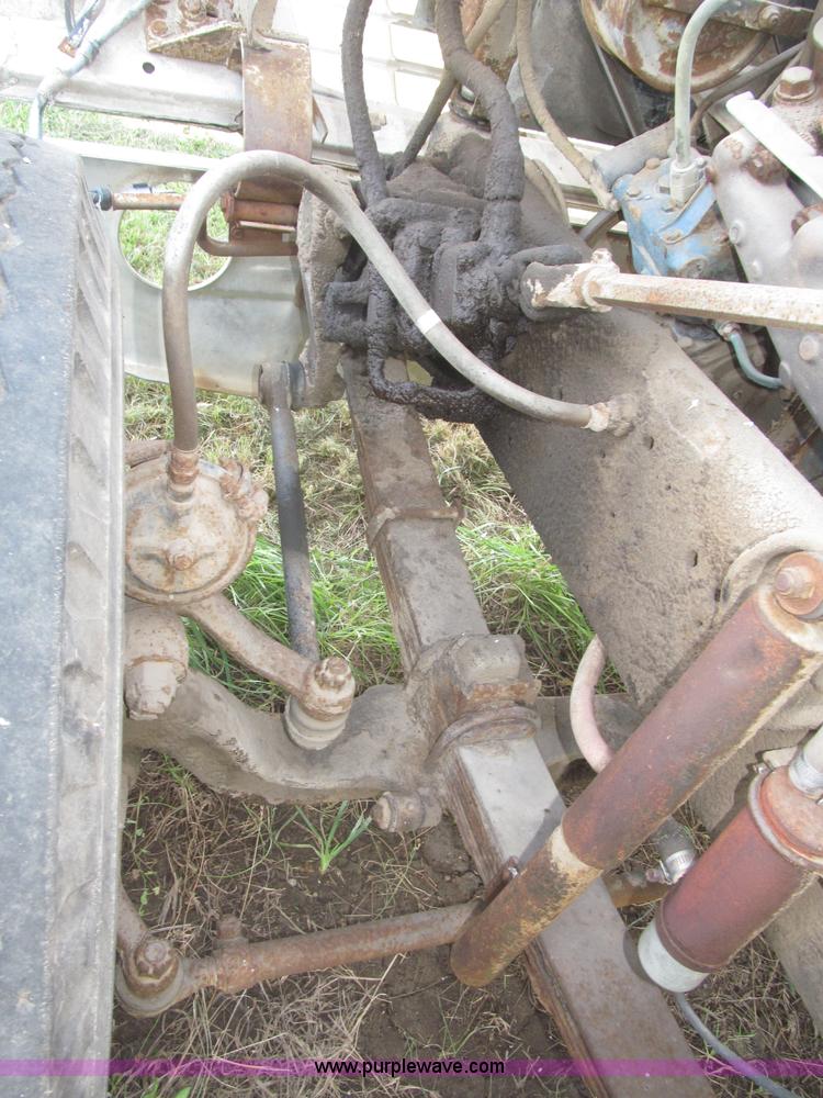 image for item F7150 1973 Ford 902 cab and chassis