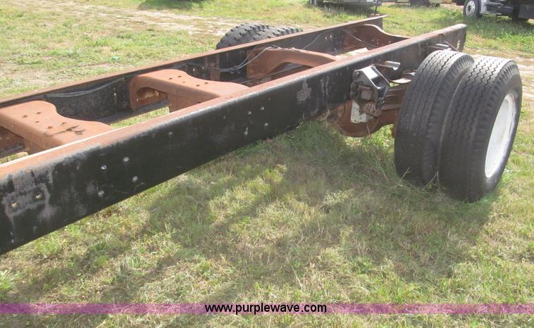 image for item F7150 1973 Ford 902 cab and chassis
