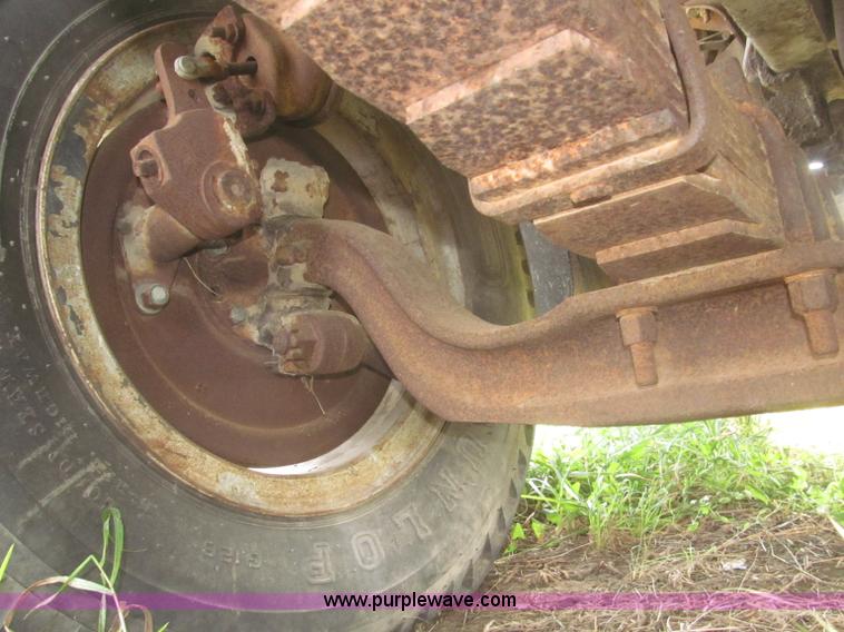 image for item F7150 1973 Ford 902 cab and chassis