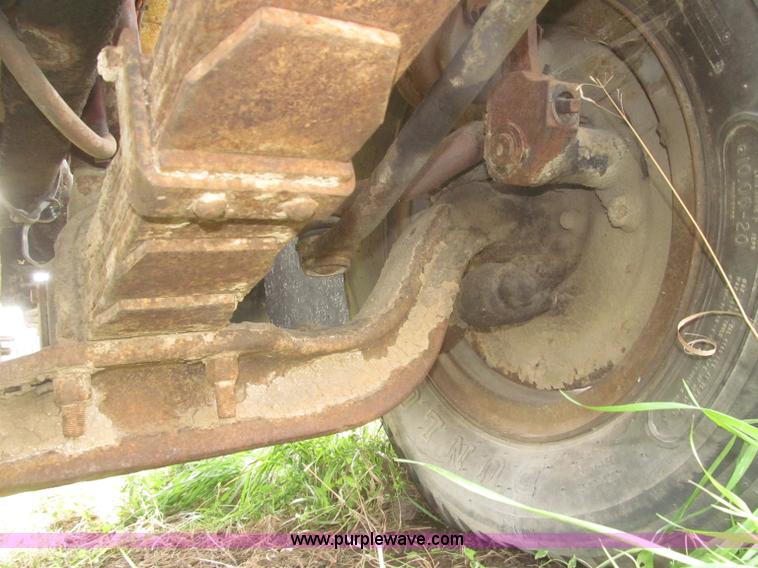 image for item F7150 1973 Ford 902 cab and chassis