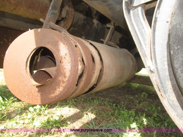 image for item F7150 1973 Ford 902 cab and chassis