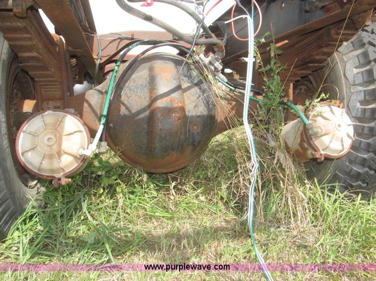 image for item F7150 1973 Ford 902 cab and chassis