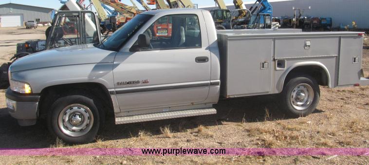 image for item F7188 1998 Dodge Ram 1500 service truck
