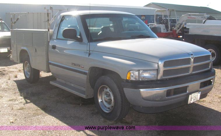 image for item F7188 1998 Dodge Ram 1500 service truck