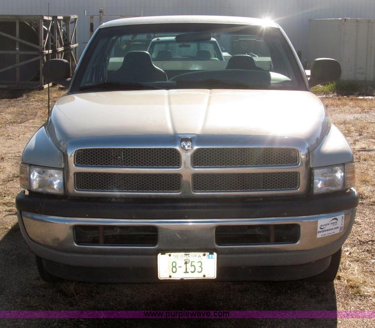 image for item F7188 1998 Dodge Ram 1500 service truck