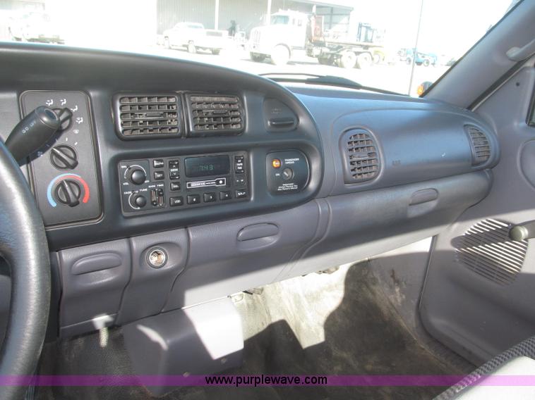 image for item F7188 1998 Dodge Ram 1500 service truck