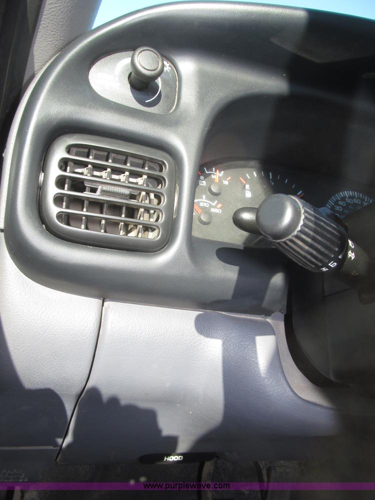 image for item F7188 1998 Dodge Ram 1500 service truck