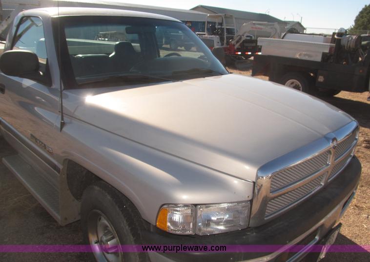 image for item F7188 1998 Dodge Ram 1500 service truck