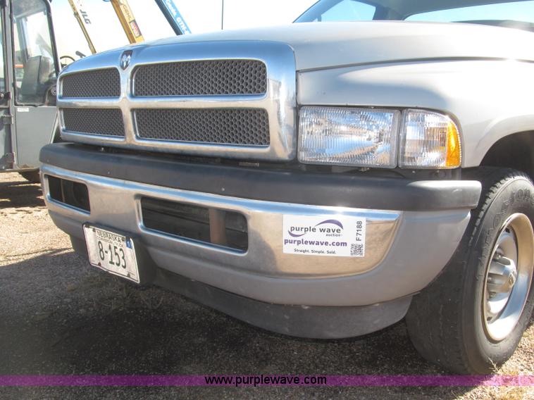 image for item F7188 1998 Dodge Ram 1500 service truck