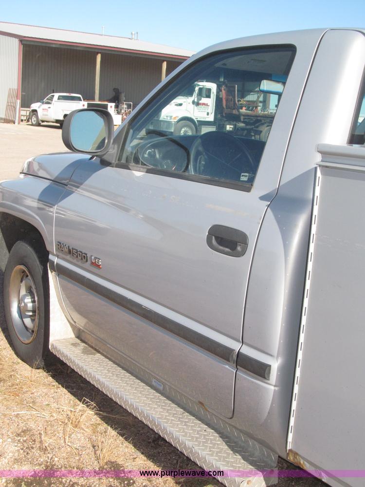 image for item F7188 1998 Dodge Ram 1500 service truck