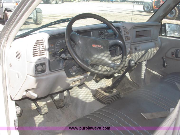 image for item F7189 1997 GMC Sierra 3500 SL flatbed truck