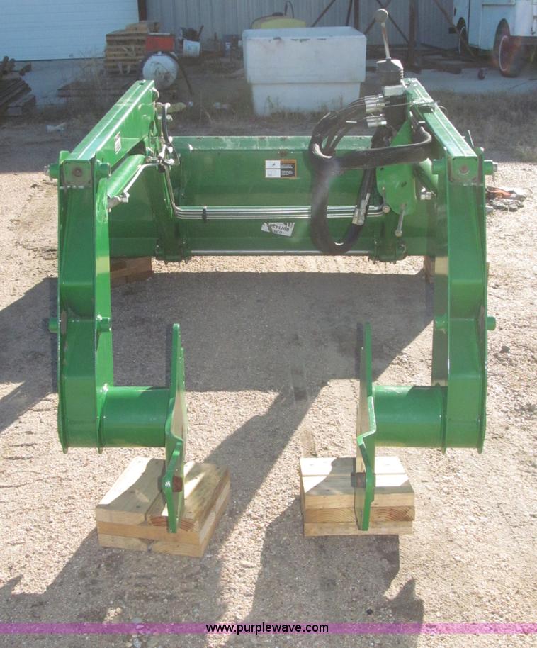image for item F7190 2006 John Deere 512 loader attachment