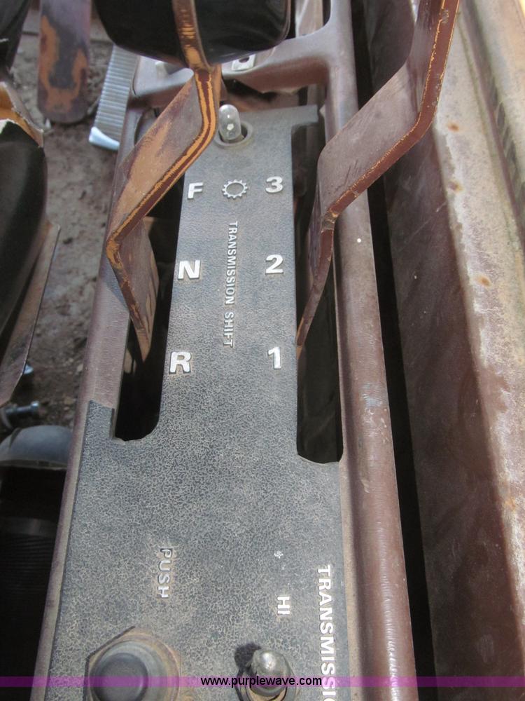 image for item F7197 Case 1085B Cruz Air wheel excavator