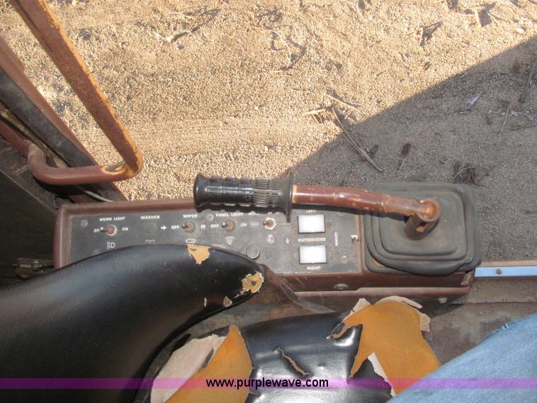 image for item F7197 Case 1085B Cruz Air wheel excavator