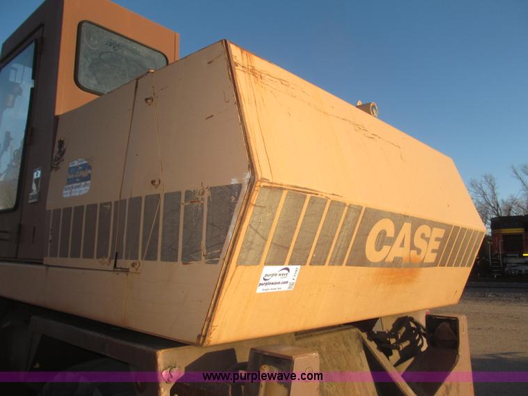 image for item F7197 Case 1085B Cruz Air wheel excavator