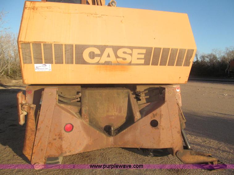 image for item F7197 Case 1085B Cruz Air wheel excavator