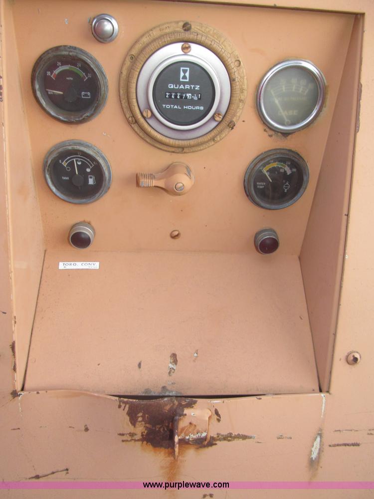 image for item F7197 Case 1085B Cruz Air wheel excavator