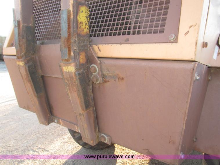 image for item F7197 Case 1085B Cruz Air wheel excavator