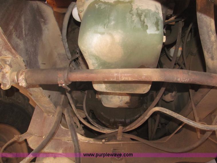 image for item F7197 Case 1085B Cruz Air wheel excavator