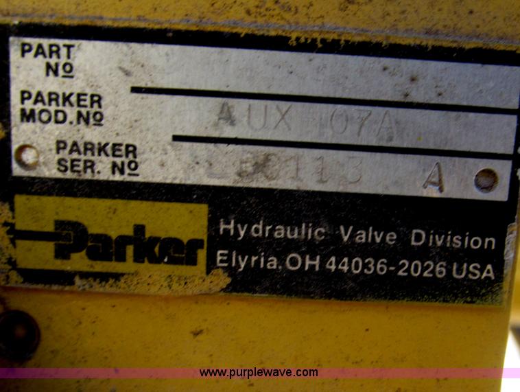 image for item F7198 1993 Grove AMZ-66 rough terrain boom lift