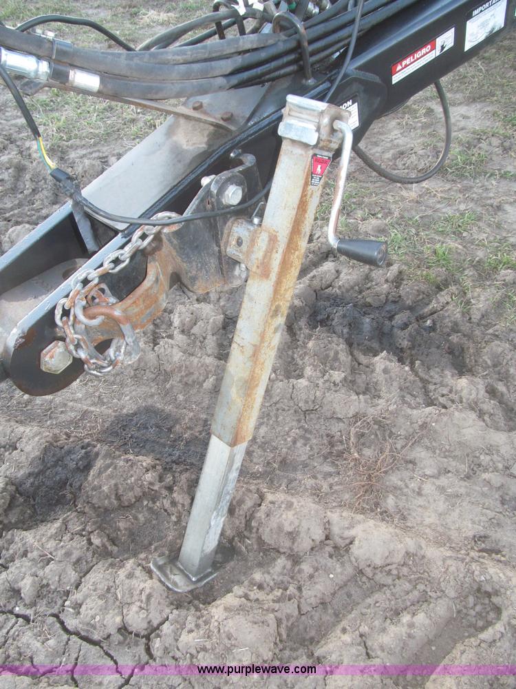 image for item F7202 2007 M&W Earthmaster 22' disk ripper