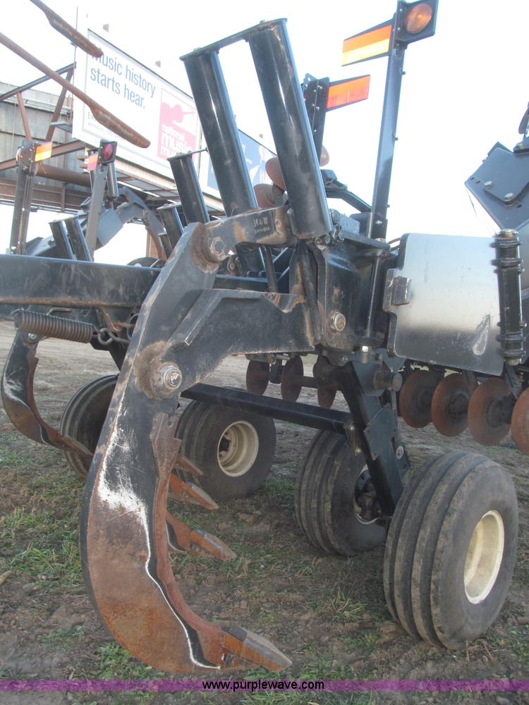 image for item F7202 2007 M&W Earthmaster 22' disk ripper