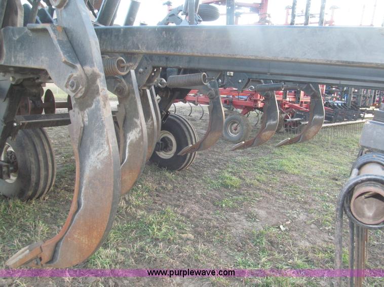 image for item F7202 2007 M&W Earthmaster 22' disk ripper