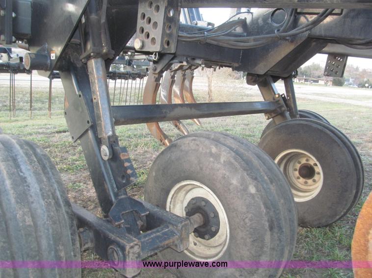 image for item F7202 2007 M&W Earthmaster 22' disk ripper