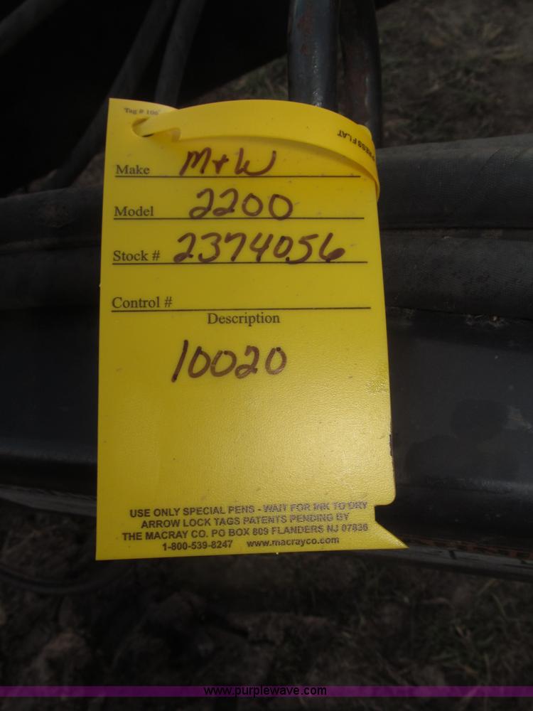 image for item F7202 2007 M&W Earthmaster 22' disk ripper