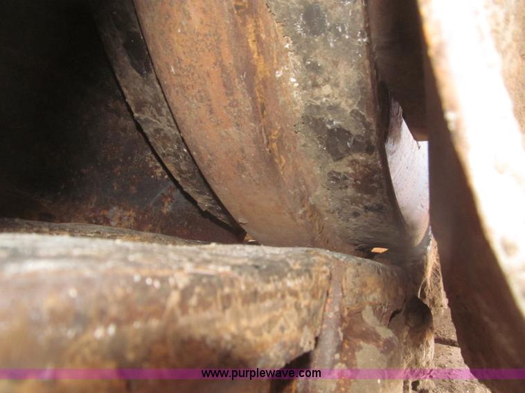 image for item F7203 1983 International Dresser TD20E dozer