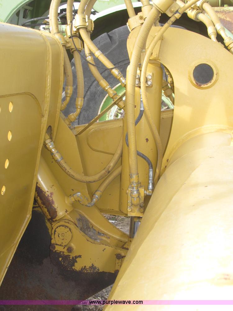 image for item F7204 2003 Noble 417 forced ejection scraper