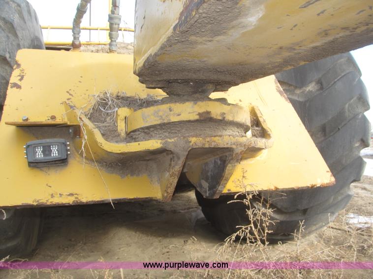 image for item F7204 2003 Noble 417 forced ejection scraper