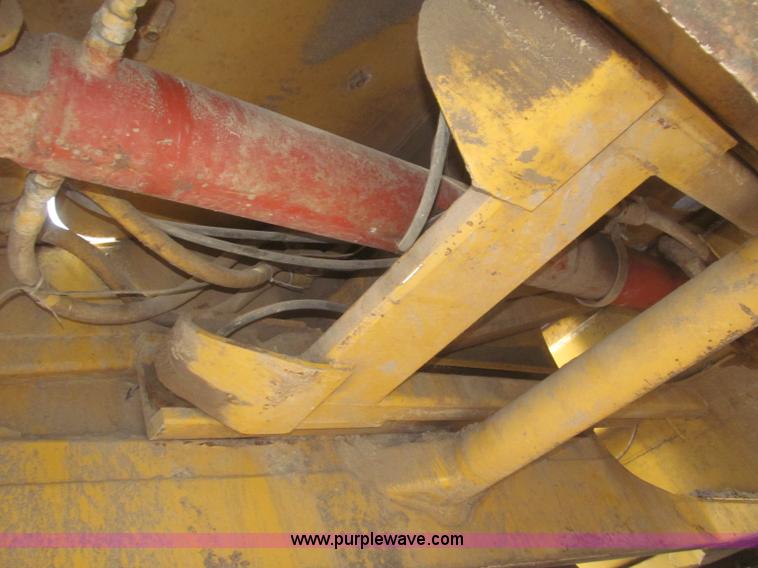 image for item F7204 2003 Noble 417 forced ejection scraper