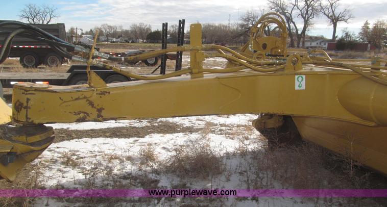 image for item F7205 2003 Noble 417 forced ejection scraper