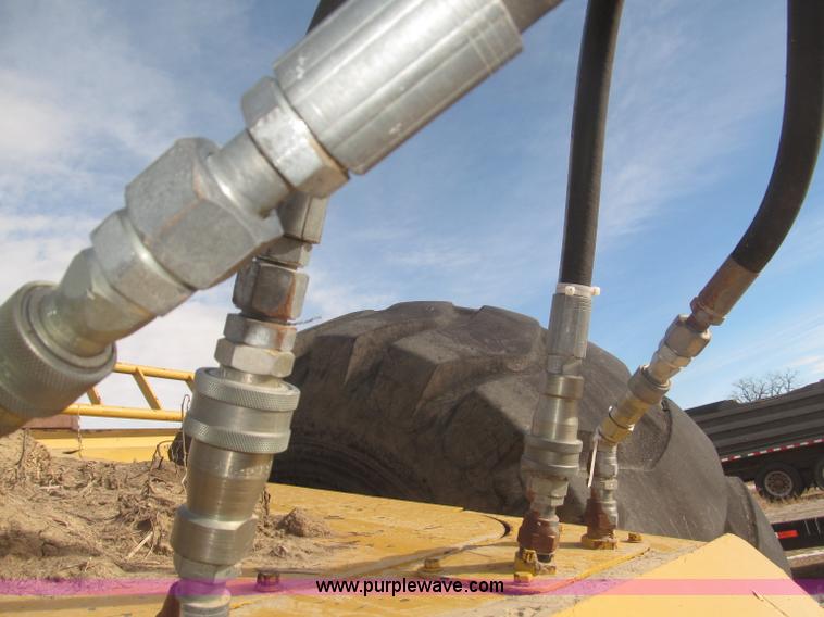 image for item F7205 2003 Noble 417 forced ejection scraper