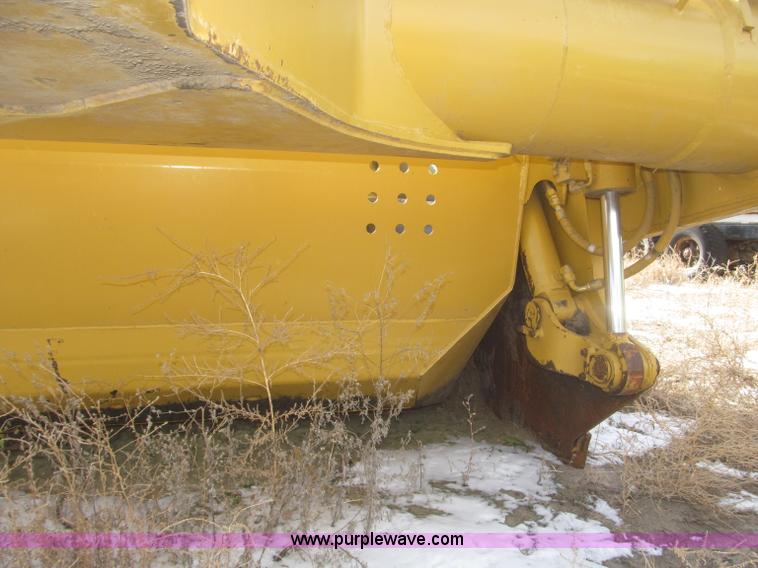 image for item F7205 2003 Noble 417 forced ejection scraper