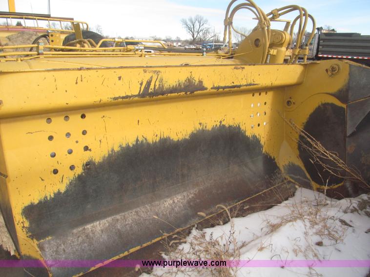 image for item F7205 2003 Noble 417 forced ejection scraper