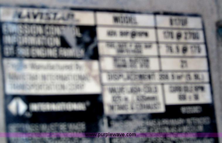 image for item I4211 1989 International 1754 utility truck