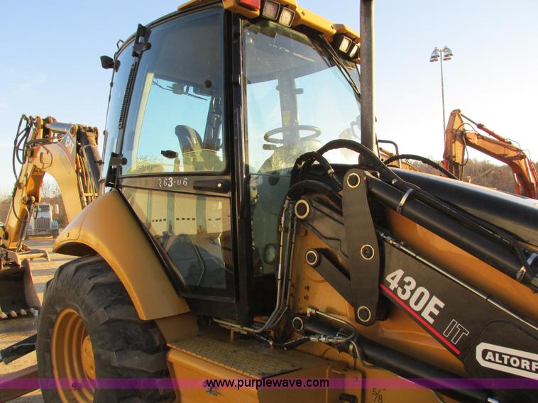 image for item I4215 2006 Caterpillar 430E IT backhoe