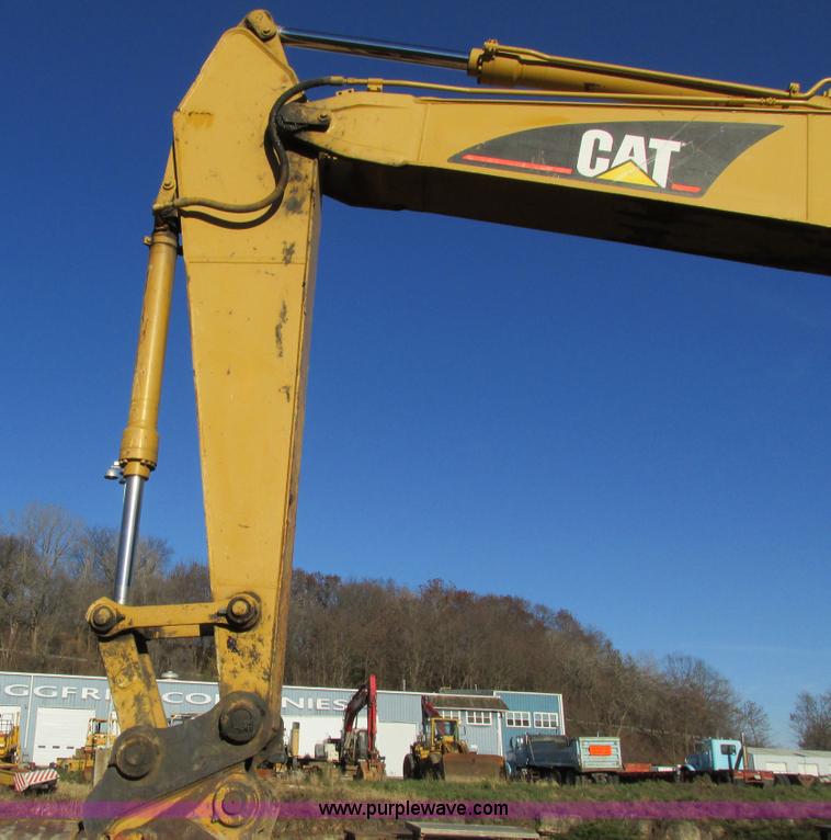 image for item I4216 1997 Caterpillar 320BL excavator