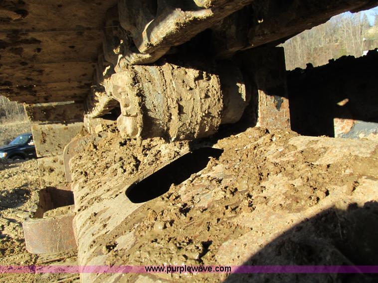 image for item I4216 1997 Caterpillar 320BL excavator