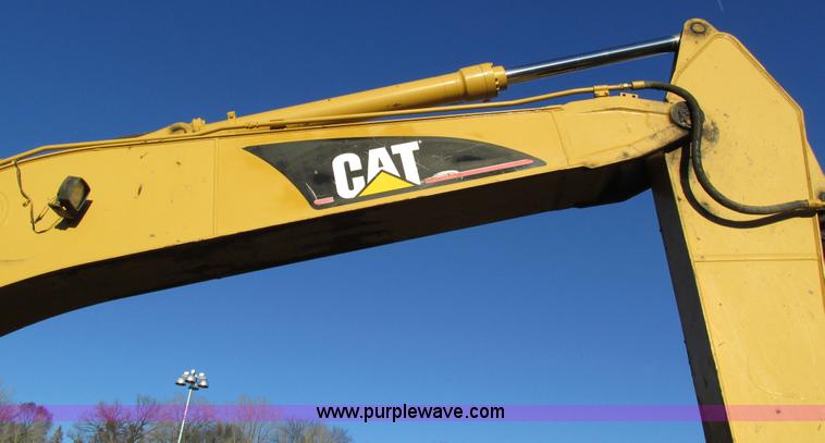 image for item I4216 1997 Caterpillar 320BL excavator