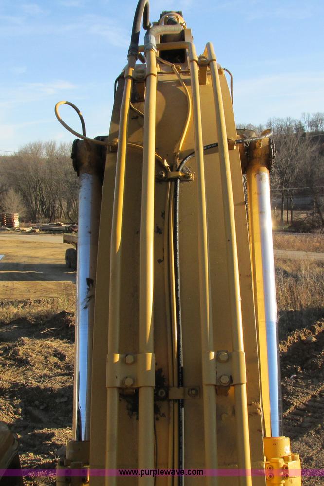 image for item I4216 1997 Caterpillar 320BL excavator