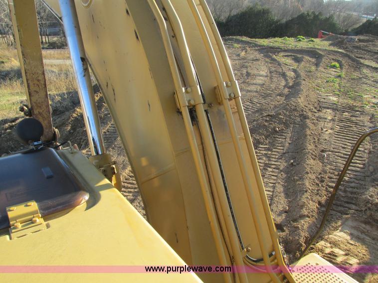 image for item I4216 1997 Caterpillar 320BL excavator