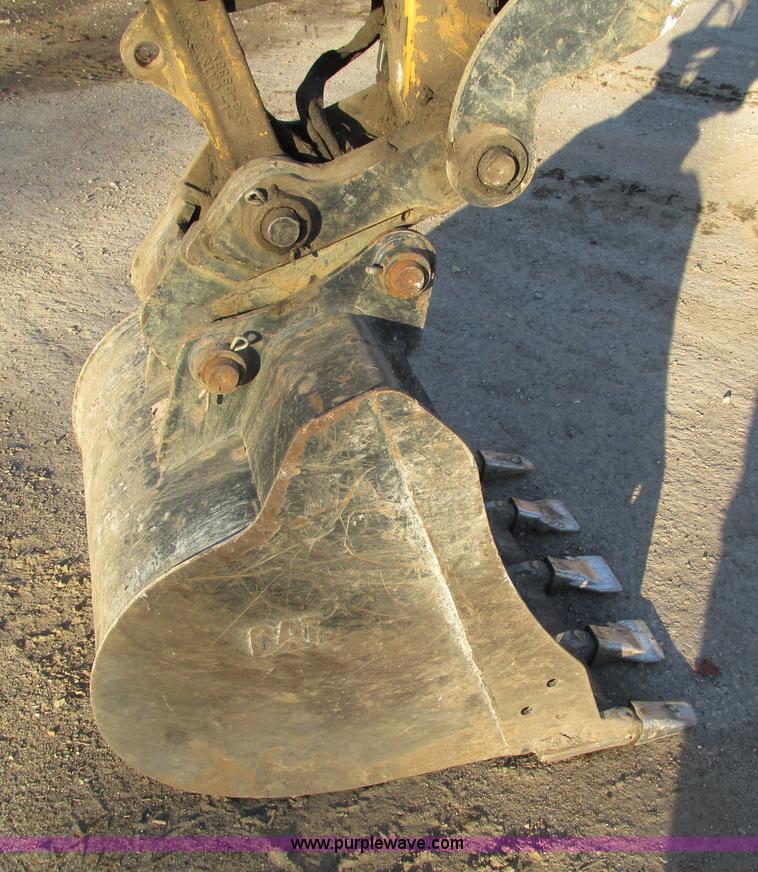 image for item I4217 2011 Caterpillar 305.5D CR mini excavator