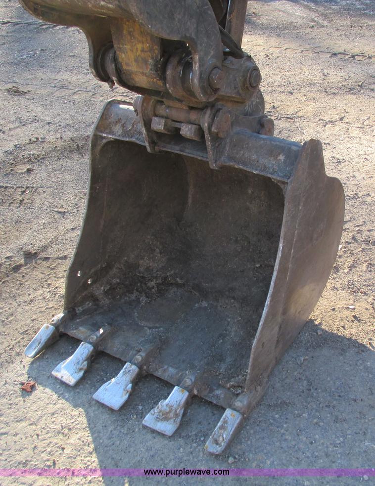 image for item I4217 2011 Caterpillar 305.5D CR mini excavator